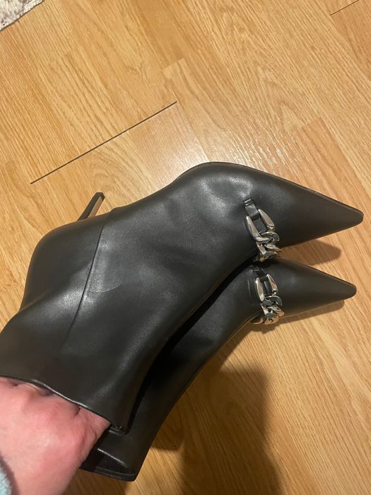 Стилни, нови боти.