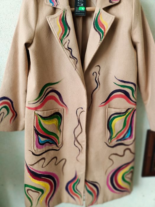 Pardesiu pictat față-verso .