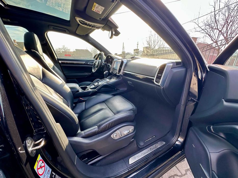 Porsche Cayenne 3.0Tdi Facelift Platinium Edition Garantie/livrare
