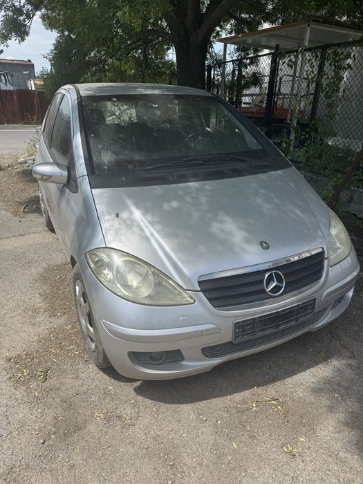 Продавам Mercedes A-класа A180 W169 дизел на части
