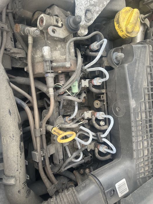 Injectoare 1.5 disel euro 3 logan clio