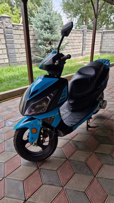 Мопед Carbon 50