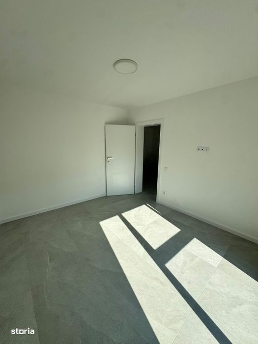 Apartament 3 camere, 48.10 mp, zona Independentei