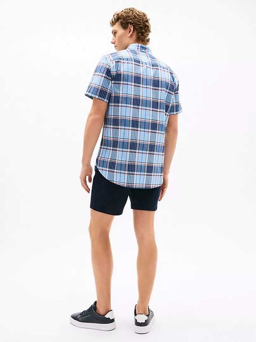 Мужская рубашка от бренда Tommy Hilfiger