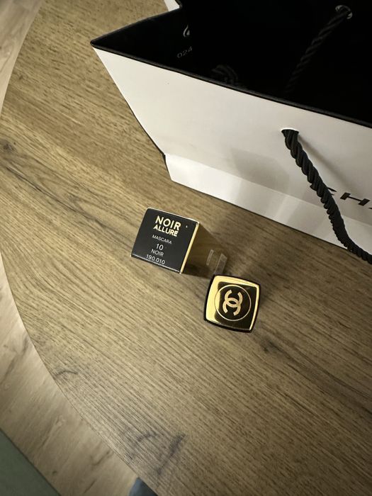 Спирала Chanel Noir Allure!