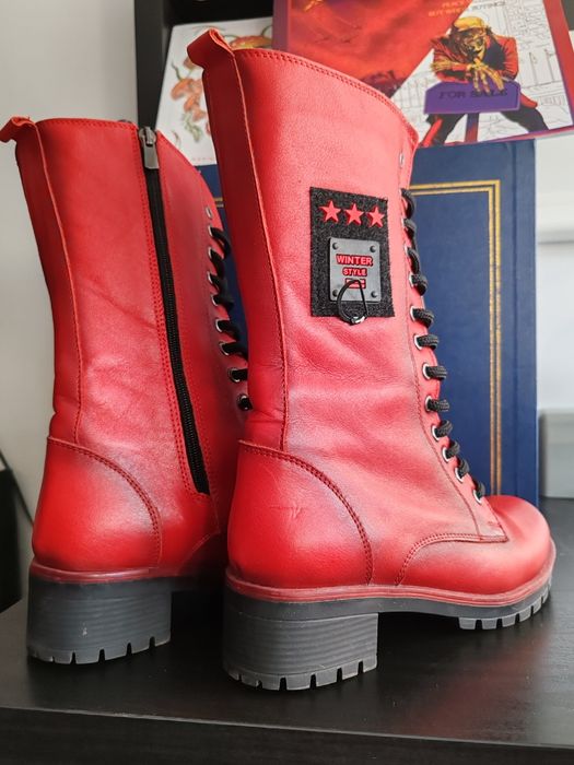 Ghete înalte, Dasha, pentru damă.