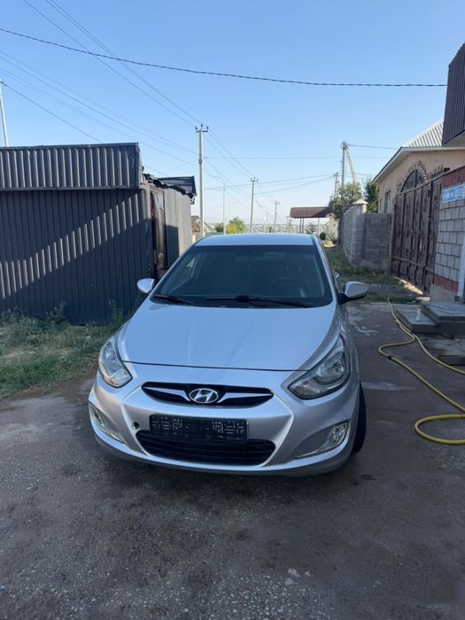 Hyundai акцент 2014