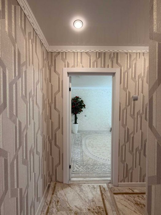 продается 2 ком квартира район Зиг заг