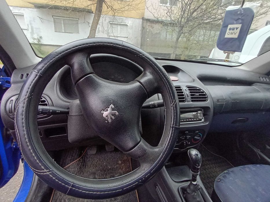 Autoturism Peugeot 206