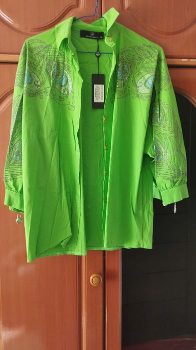 Продаётся рубашка