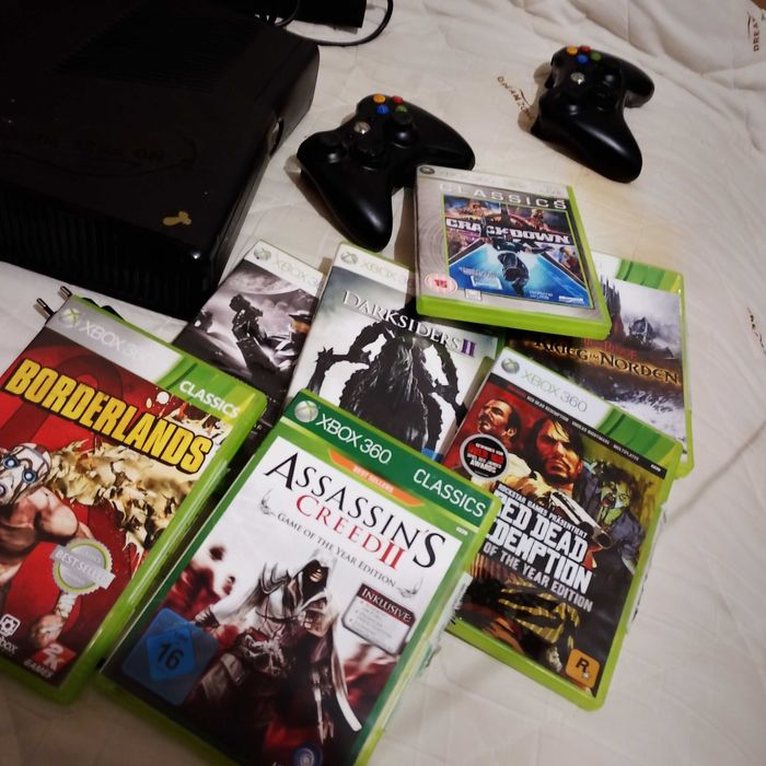 Xbox360 в много добро състояние запазена