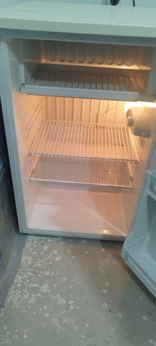 Холодильник в хорошем состоянии