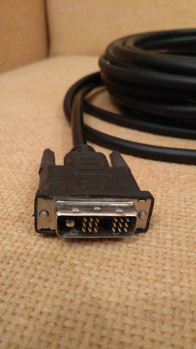 Cablu DVI - HDMI - 10m - stare FOARTE BUNA