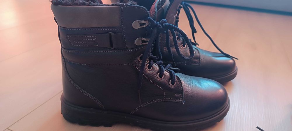 Зимние ботинки на девочку 36