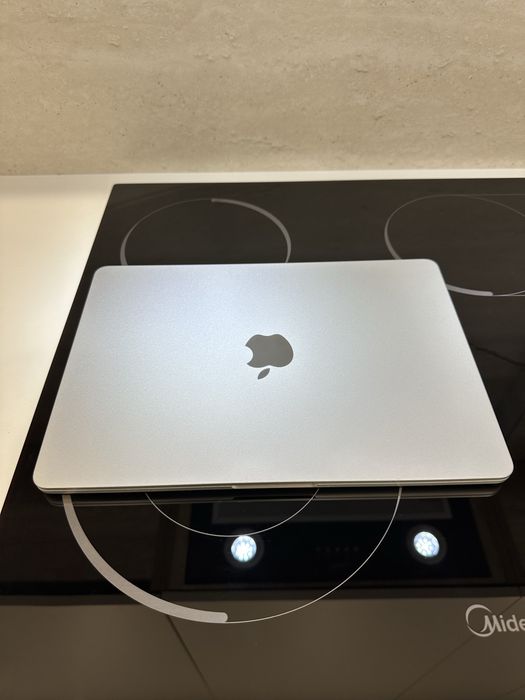 Macbook Air 13 2025