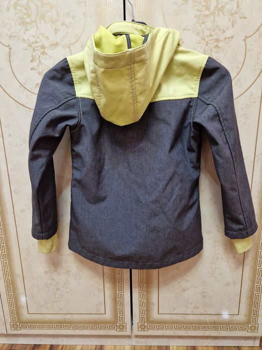 Jacheta Softshell pt 7-8 ani