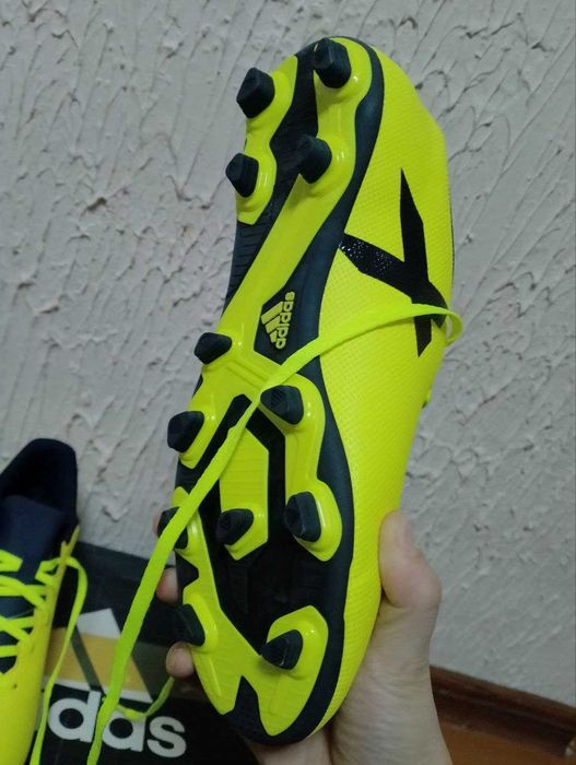 Оригинал бутсы от Adidas