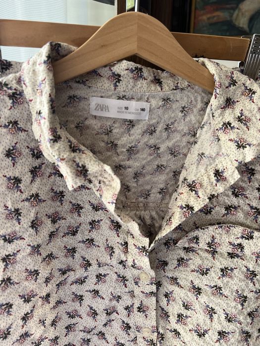 Set pantaloni plus bluza Zara marime 10 ani