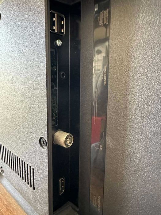 Телевизор KIVI LED 40F750NB, 40" (102 см), Smart Android TV, Full HD