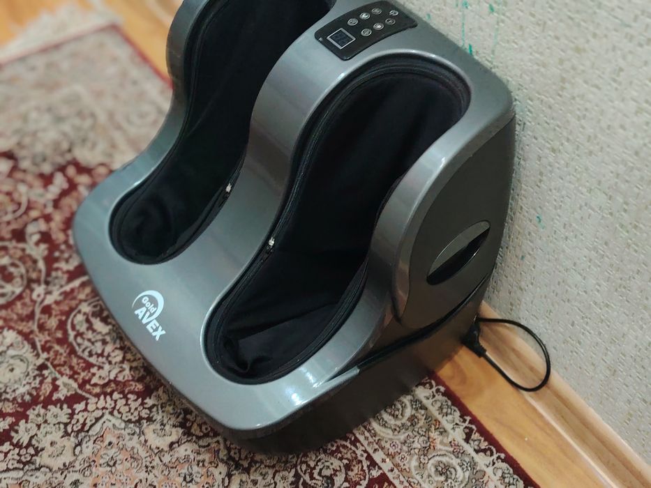 Масссажор для ног советую для взрослых есть доставка