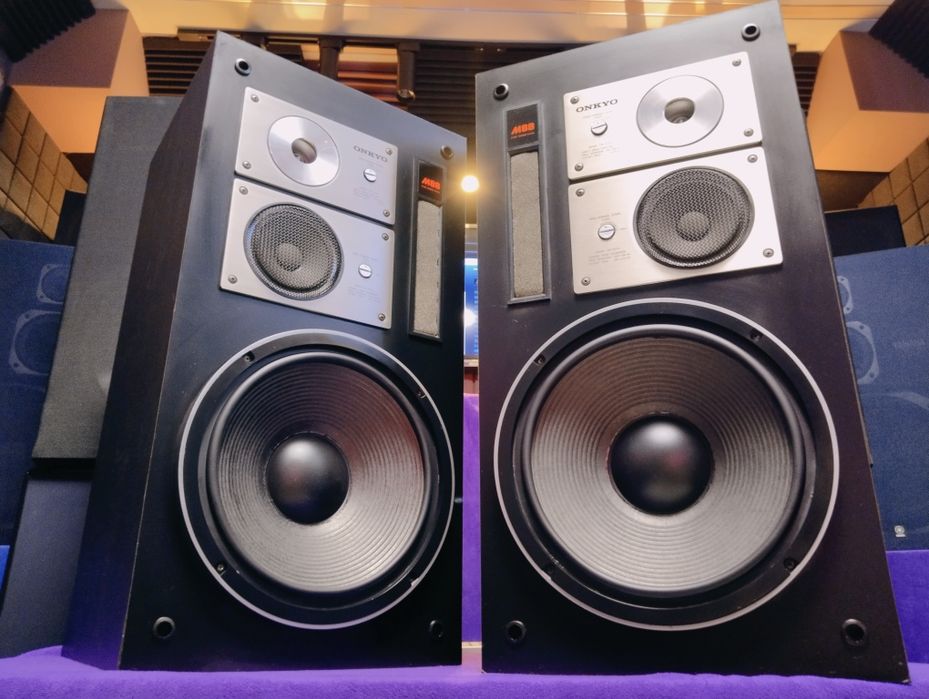 ONKYO M88 акустическая система