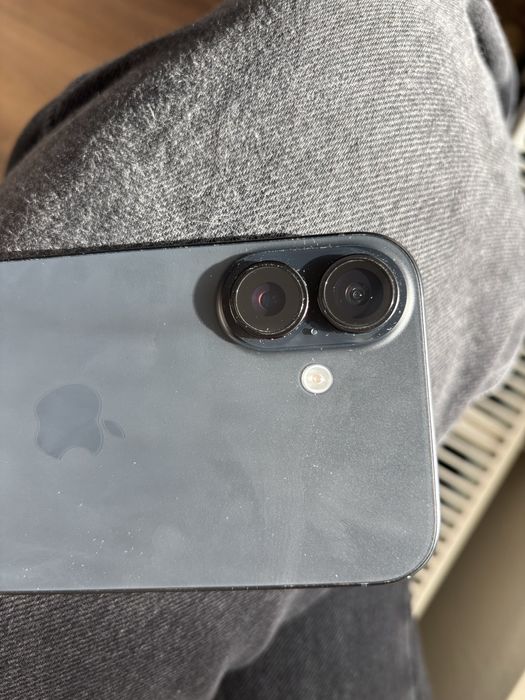 Iphone 16 Black 128 GB ca NOU!