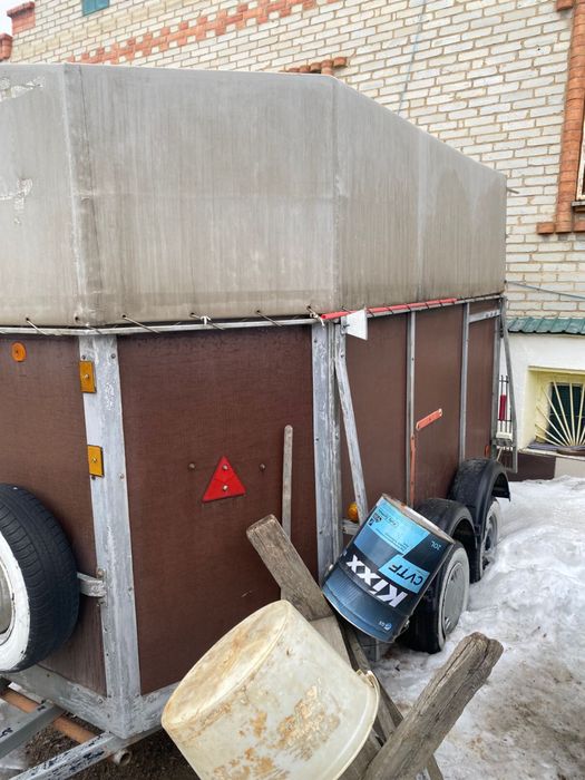 Продам коневозку германский