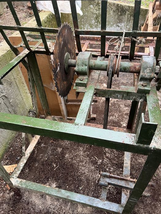 Настолен циркуляр