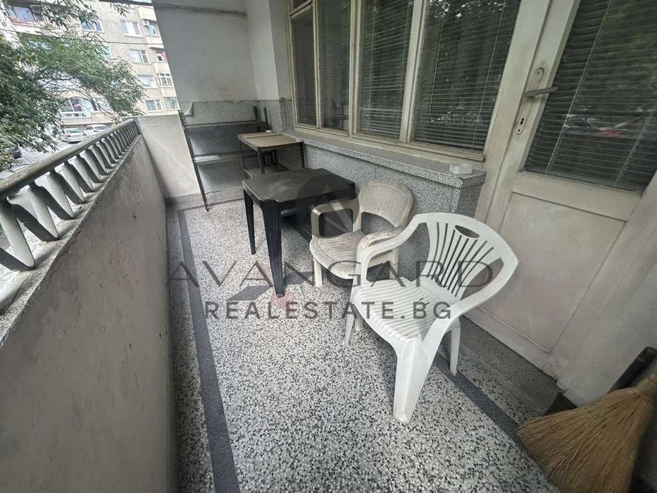 Продава се Тристаен апартамент в Пловдив, Център - 149 кв.м за 1947 €/кв.м - Снимка #13