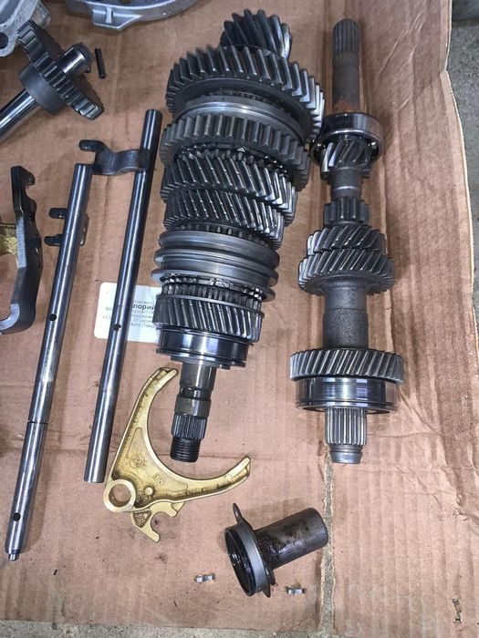 МКПП ПЕЖО 307 по запчастям