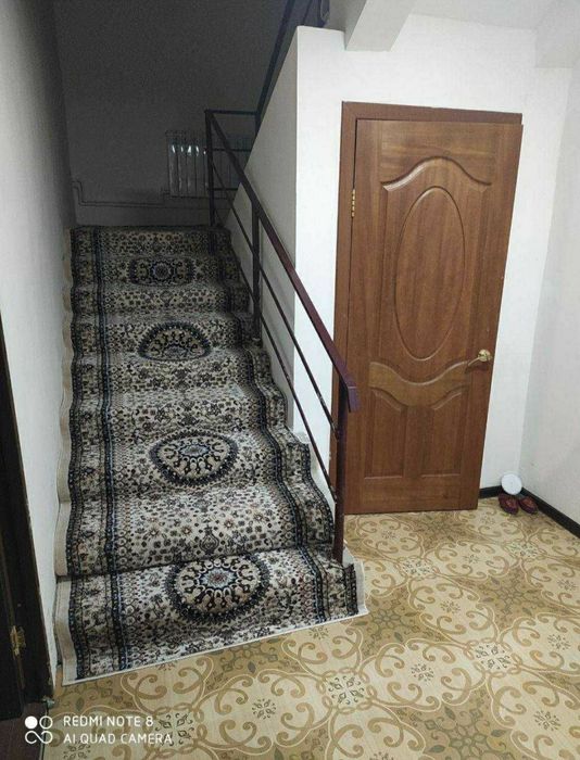Срочно сдается дом 2 этажа,4 комнаты, 4 сотки.Гулзор махалля