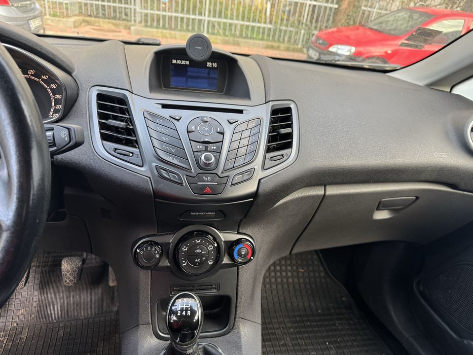 FORD Fiesta 2015 — imagine 4