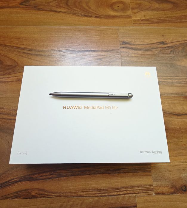 Таблет Huawei MediaPad  M5 Lite 10+ писалка