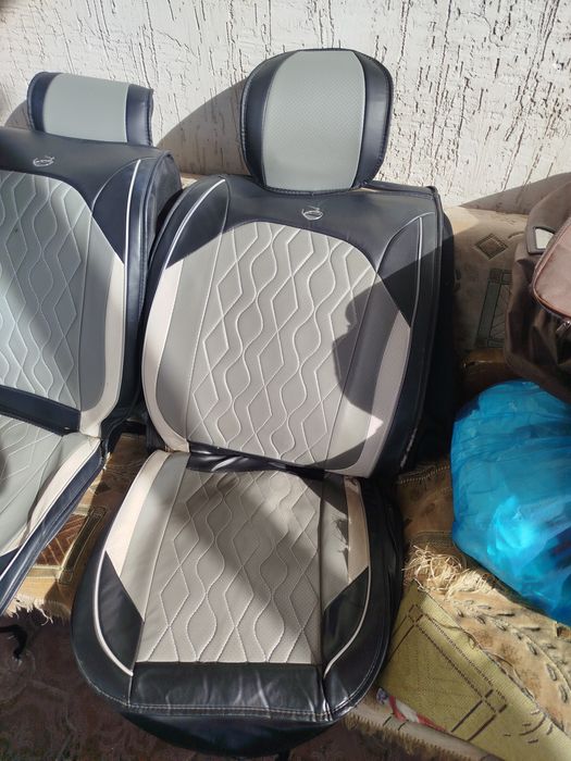 Авто чехол  б/у на переднее сиденье