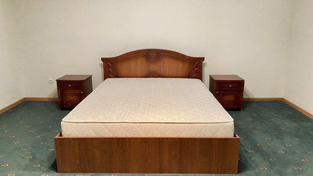 Продам спальный гарнитур 75 000 тг.