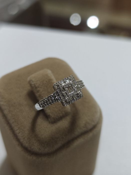 Inel aur 14k 2.86gr cu diamante naturale 0.35ct(r)