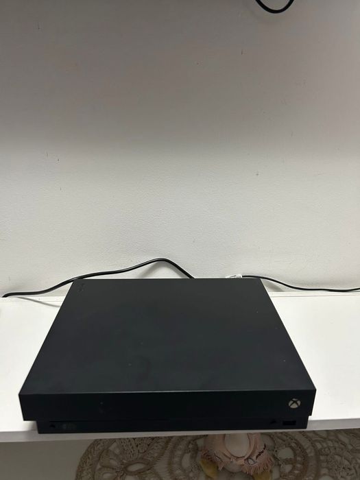 XBOX One X de 1TB
