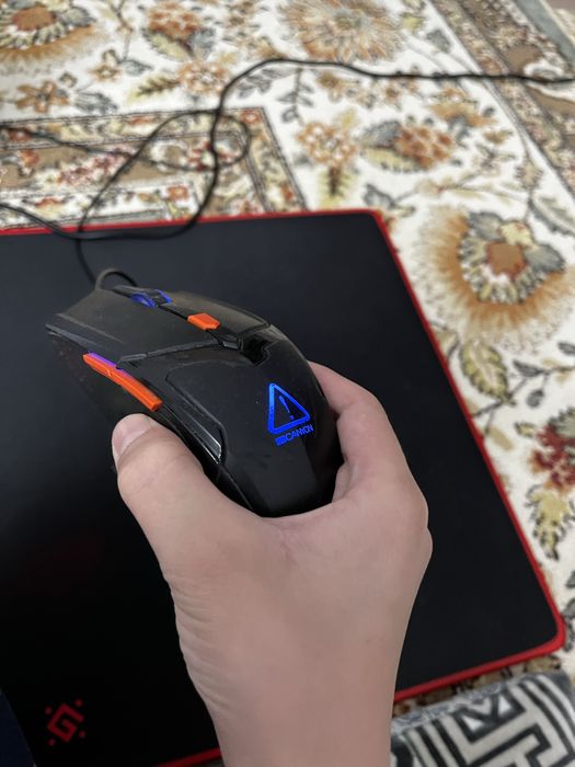 Продаю мышку хорошая