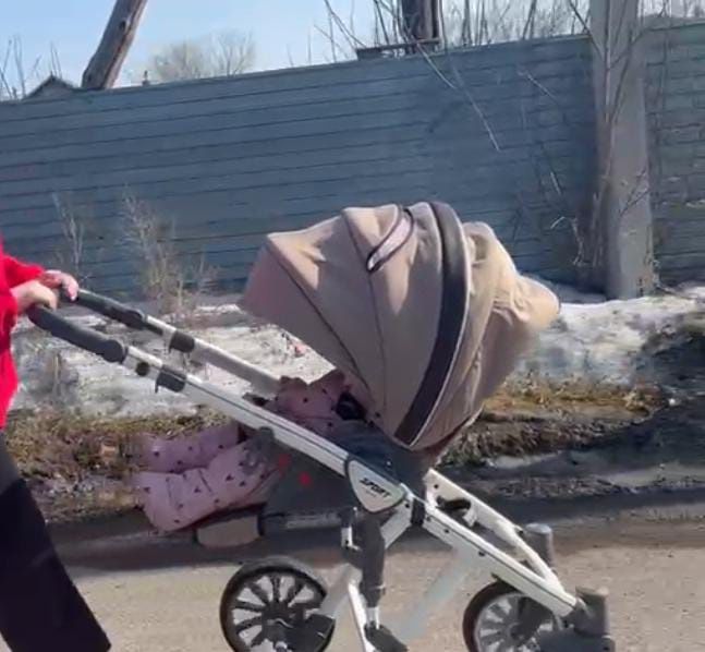 Детская коляска 2 в 1