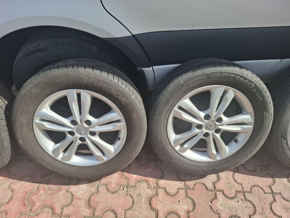 Roti Hyundai 225 60 R17