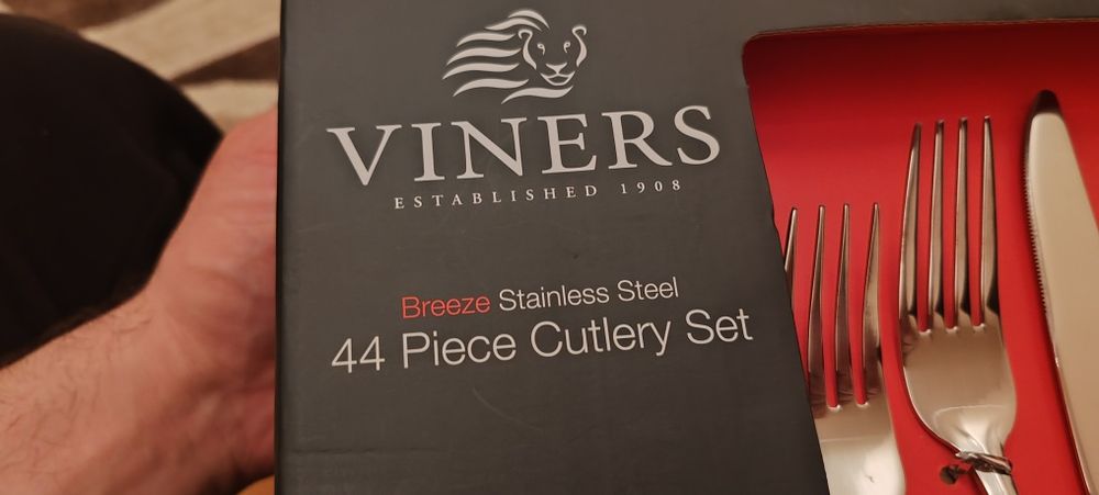 Set tacimuri 44 piese