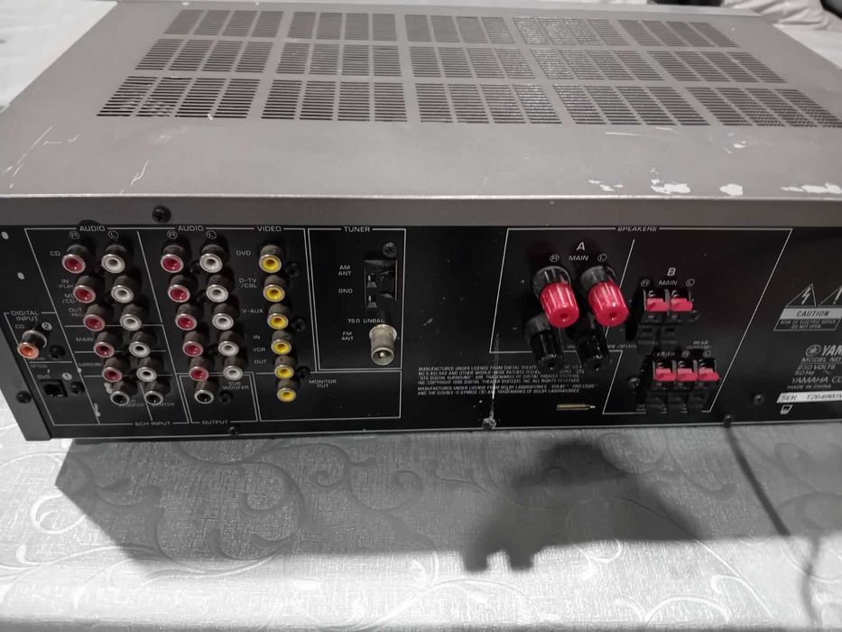 Усилвател Yamaha
