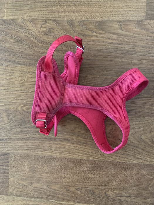 Шлейка поводок в розовом цвете