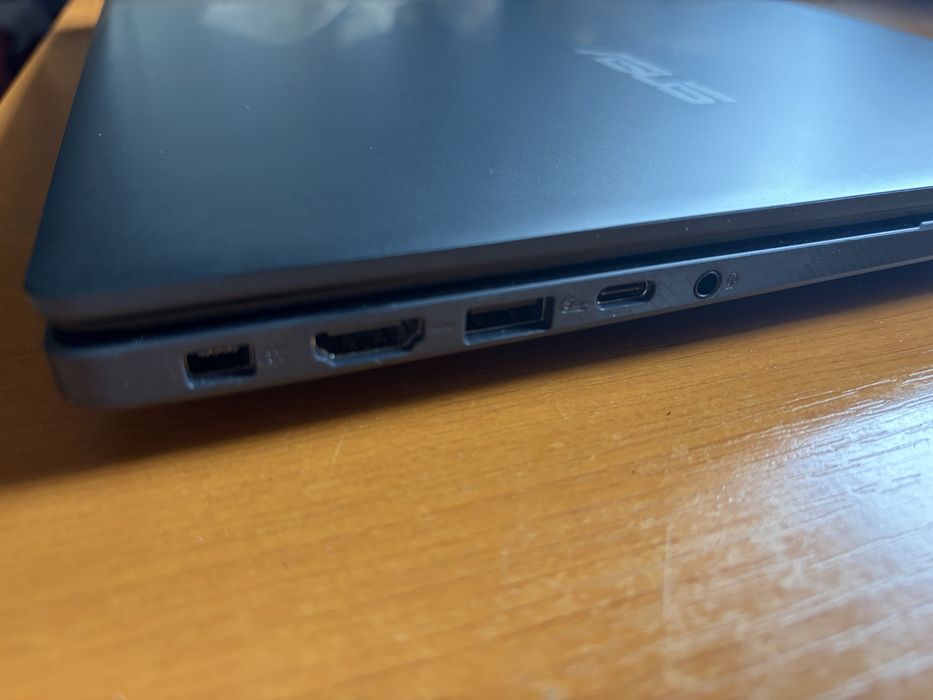 Laptop 2025 ASUS V16 V3607VU