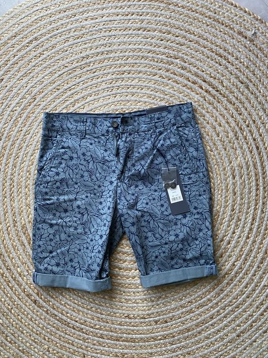 Pantaloni scurti bruce and butler noi cu eticheta