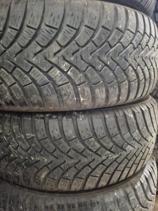 Продам шины 225/60/17