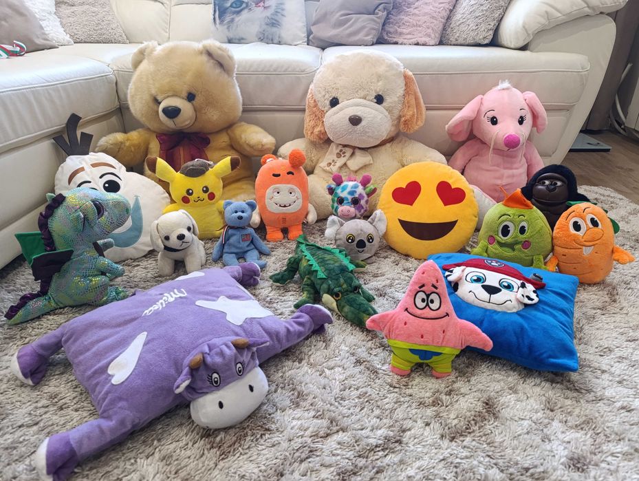 Плюшени играчки различни размери