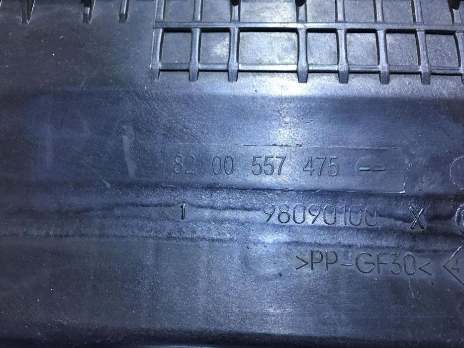 Carcasa Filtru Aer Renault Clio 2 1.5dCI 1998 - 2005 COD : 8200557475