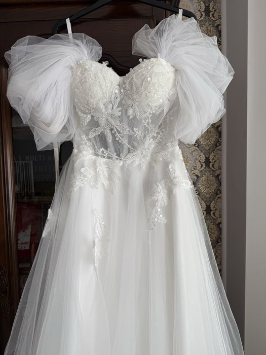 Rochie de mireasă, stil A-line