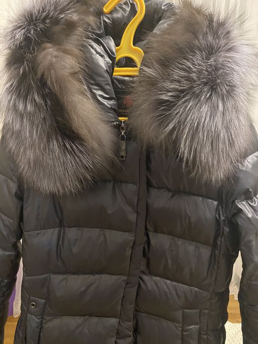 Зимний пуховик